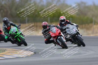 media/Jan-15-2023-SoCal Trackdays (Sun) [[c1237a034a]]/Turn 3 (1115am)/